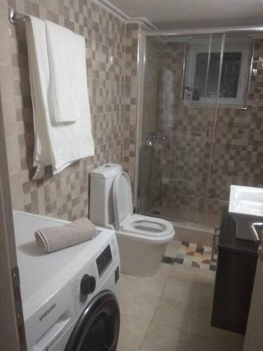 Ένα μπάνιο στο Fully equipped Apartment