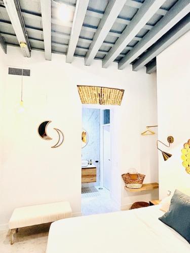 Postel nebo postele na pokoji v ubytování inncadiz Casa Los Balbos