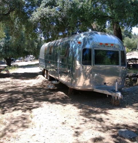 Oak Knoll Village