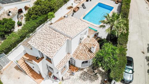Casa María Top Floor Studio Apartment with Swimming Pool