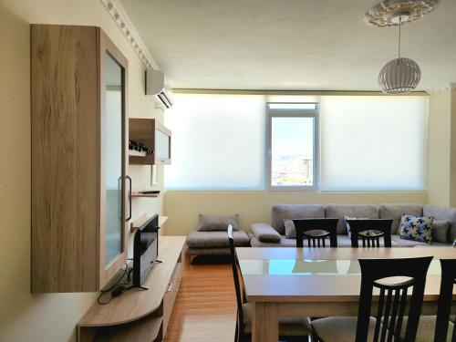 Posezení v ubytování Perandori Apartments Vlorë Old Beach