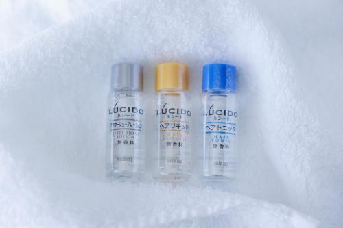 three bottles of water are in the snow at Dai-ichi Hotel Tokyo in Tokyo