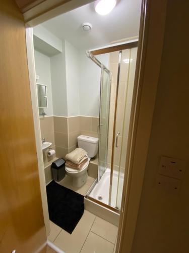 Kúpeľňa v ubytovaní The Strand’s Guest Rooms