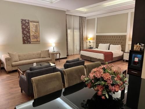 Ramada by Wyndham Istanbul Merterにあるシーティングエリア