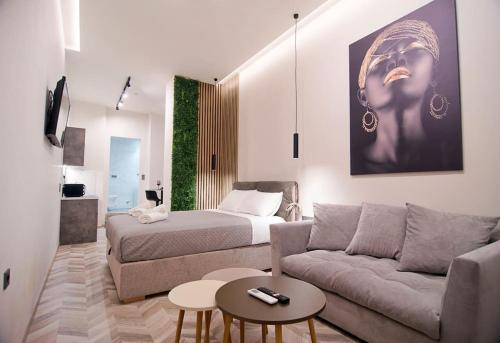 Joy's Modern-chic home