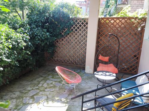 Un jardín fuera de Gvino Minda