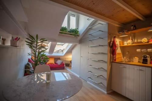 GuestHost - Cosy Studio Milano- Corso Como