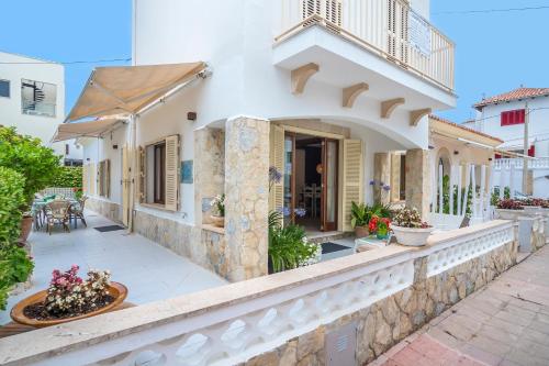 C072 Hibiscus by Mallorca Villa Selection