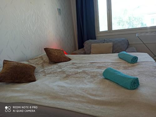 Postel nebo postele na pokoji v ubytování Rovaniemi luxurious citycenter home