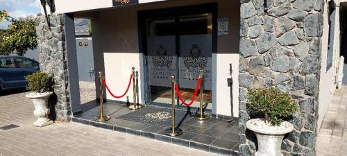 Gambar di galeri bagi The Royal Prime Guest Lodge di Centurion