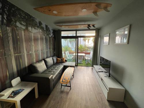 Surf Station Tenerife Holiday Apartment Las Americas
