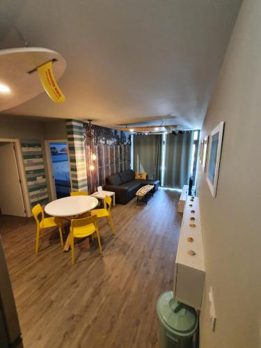 Surf Station Tenerife Holiday Apartment Las Americas