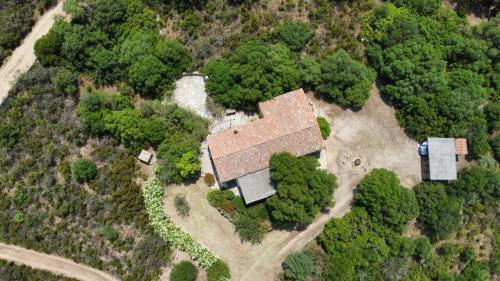 Villa Calisto San Pantaleo sleeps 5