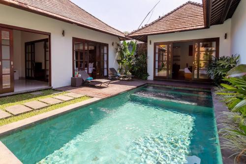 Piscina di Sukanami Villa Ubud by ecommerceloka o nelle vicinanze