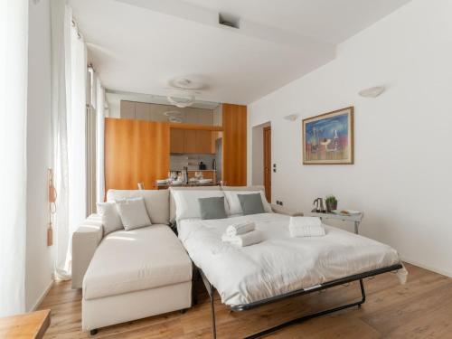 Vuode tai vuoteita majoituspaikassa The Best Rent - Spacious apartment near Colonne S Lorenzo