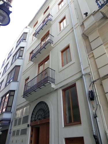 Catalina Suites Apartments Downtown Valencia, Valencia ...