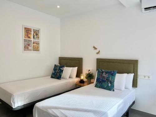 Malagueta beach III & Terrace by ELE Apartments