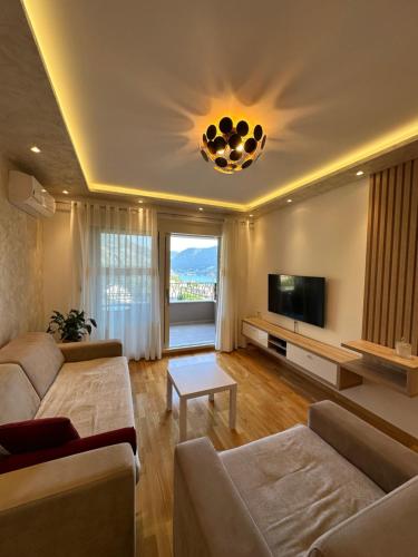 Imagen de la galería de Apartment Luka Kotor, en Tomići