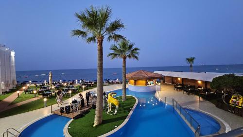 La alberca dentro o cerca de Mimoza Beach Hotel