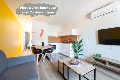 Photo de la galerie de l'établissement Cassiopé * Lit Queen Size * Calme * Wifi * Confort, à Cuers