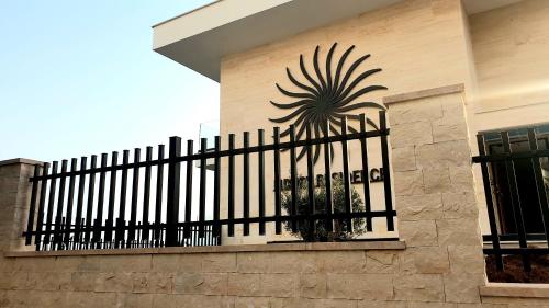 Imagen de la galería de 2F Saranda Apartment, en Sarandë