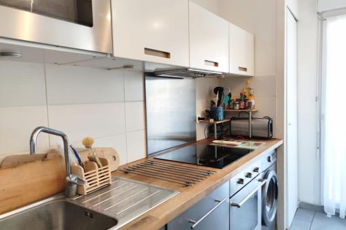 Bright apartment with terrace – Photos 4
