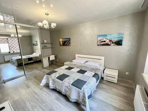 Posteľ alebo postele v izbe v ubytovaní Apartment in center premium