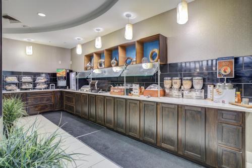 Minuman di SpringHill Suites Gainesville