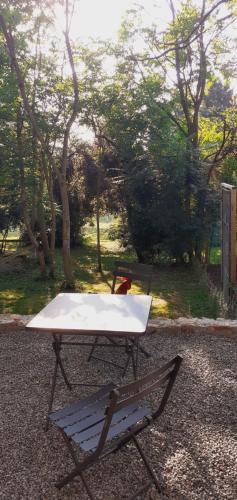 Taman di luar Gîte de l'atelier