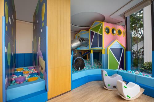 Dětský klub v ubytování Ascott Dadonghai Bay Sanya