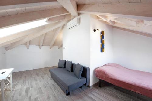 Tempat tidur dalam kamar di Chiara du Ciapin - Osservatorio