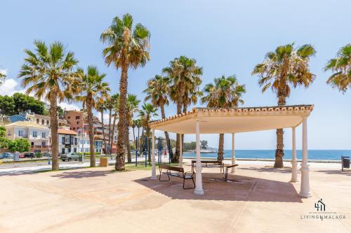 Living4malaga Seafront Duplex