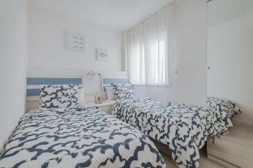 Stay in Torrevieja Cozy City & Sea