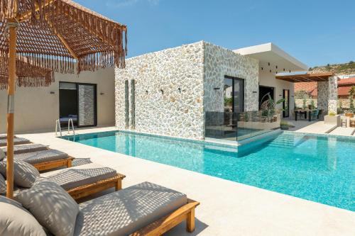Πισίνα στο ή κοντά στο Mirena Luxury Living-Casa Di Ria