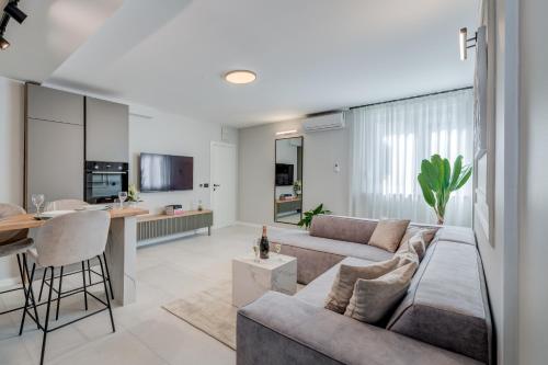 Beachfront Apartment Split