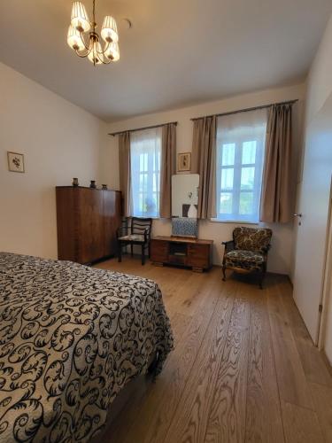 Postel nebo postele na pokoji v ubytování Villa Musik - apartments in historical Villa , Baden