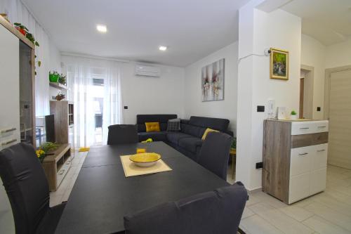 House Fazana 2283