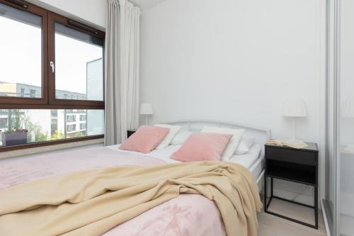 Легло или легла в стая в Sarmacka Apartment with Balcony Warsaw Wilanów by Renters