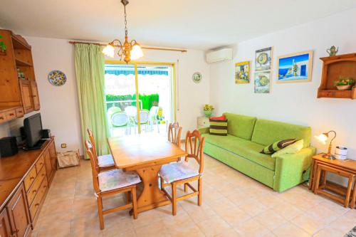 LITORAL COSTA DORADA - MERCE Only families