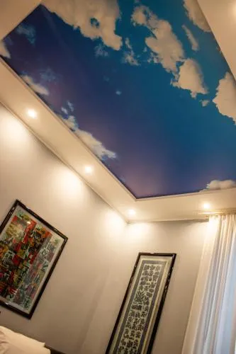 Splendid Room Suites photo 7