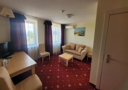 Gallery image of Hotel Pajurio vieskelis in Klaipėda