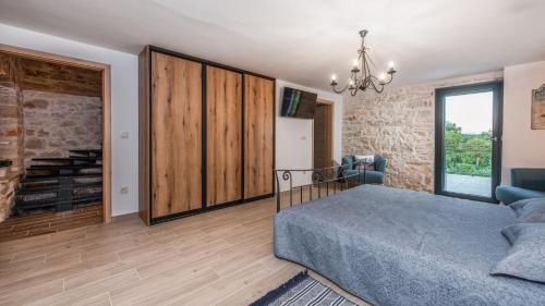 Villa Francesca by Villas Holiday