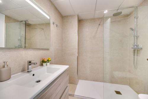 VB Navio 2BDR Duplex Seaviews
