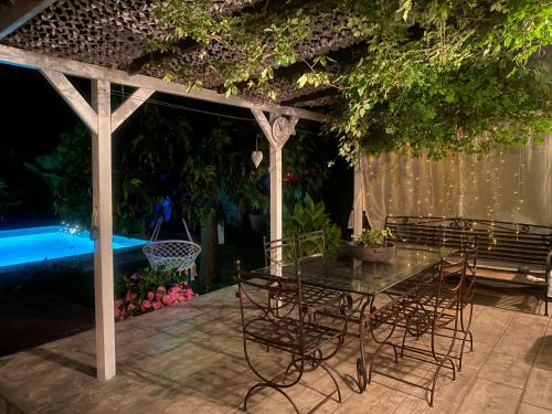 Villa Zen avec 2 chats