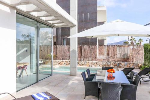 Fotografie z fotogalerie ubytování Villa Las Dalias 1 v destinaci Atamaría