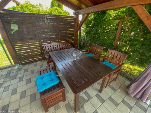 Patio nebo venkovní prostory v ubytování Apartman Olivia