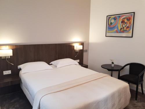HOTEL ALISON