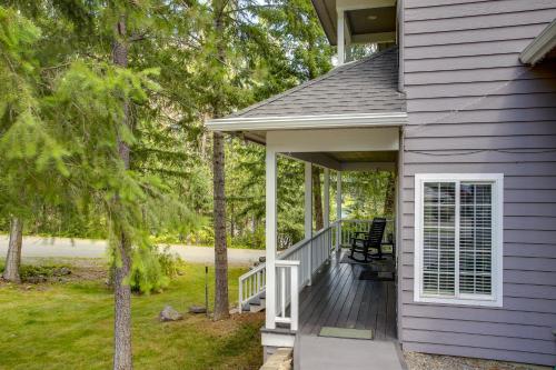 Jardin de l'établissement Crystal Bay Home with Fireplace Near Ski Resorts