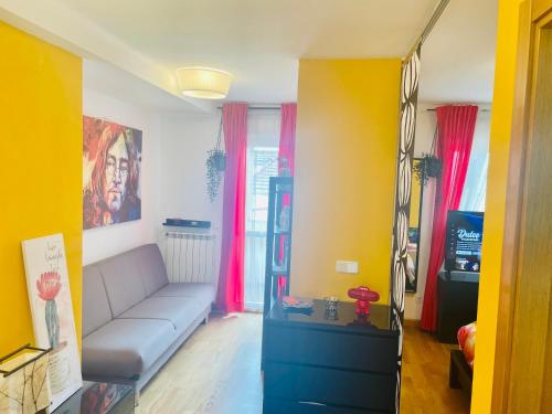 ATICO & TERRAZA a 6 minutos en metro de ATOCHA estacion central