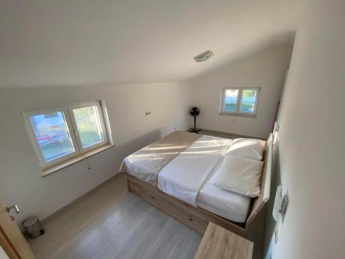 Gallery image of Holiday home Vaitiare in Pinezici